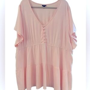 Torrid blush top size 4